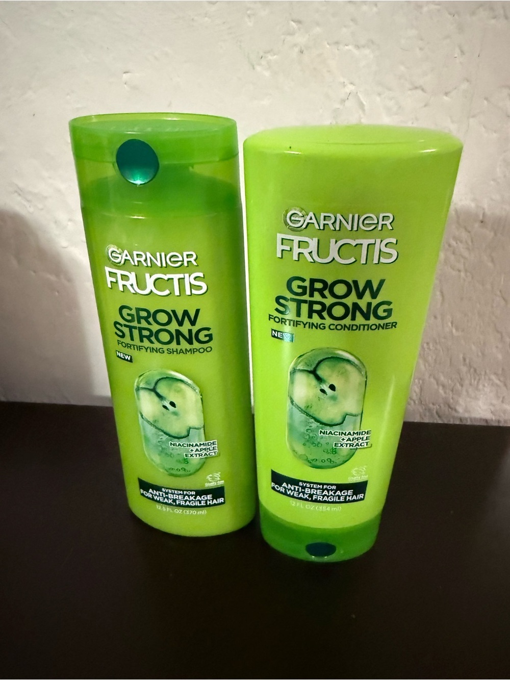 Garnier Fructis Grow Strong Shampoo & Conditioner - Green
